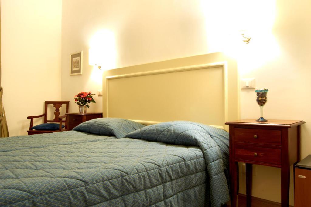 Domus Mazzini Bed and Breakfast Roma Camera foto